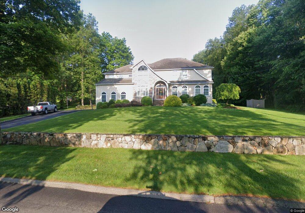 876 W River St, Milford, CT 06461 - photo 1