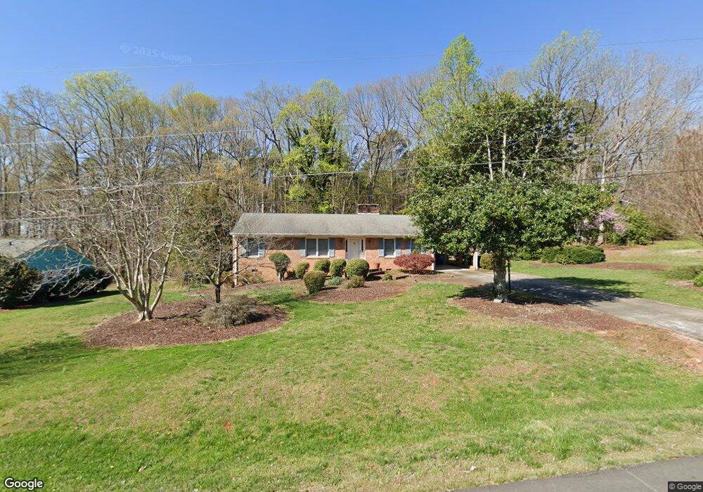 701 N Glenn Ave, Siler City, NC 27344 - photo 1