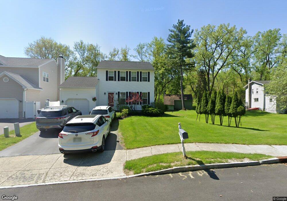 4 Wynantskill Way, Troy, NY 12180 - photo 1