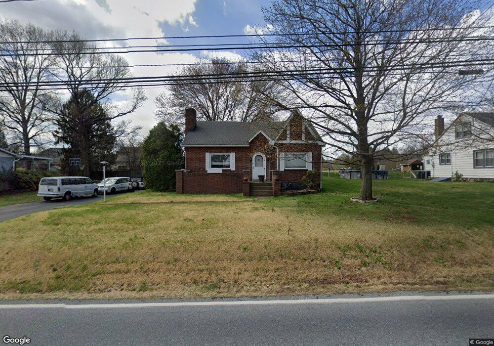 320 Lorane Rd, Reading, PA 19606 - photo 1