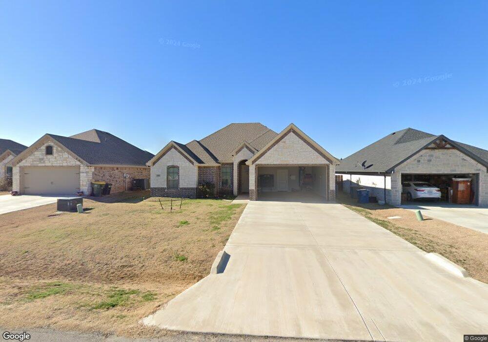 3204 White Horse Dr, Granbury, TX 76049 - photo 1