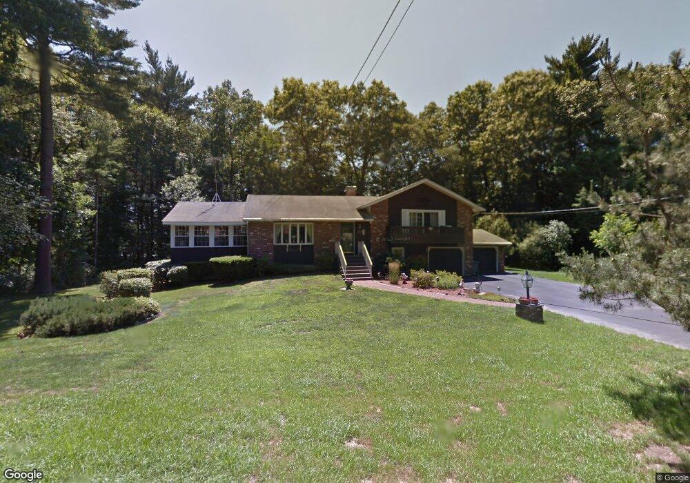 21 Bruce Dr, North Smithfield, RI 02896 - photo 1