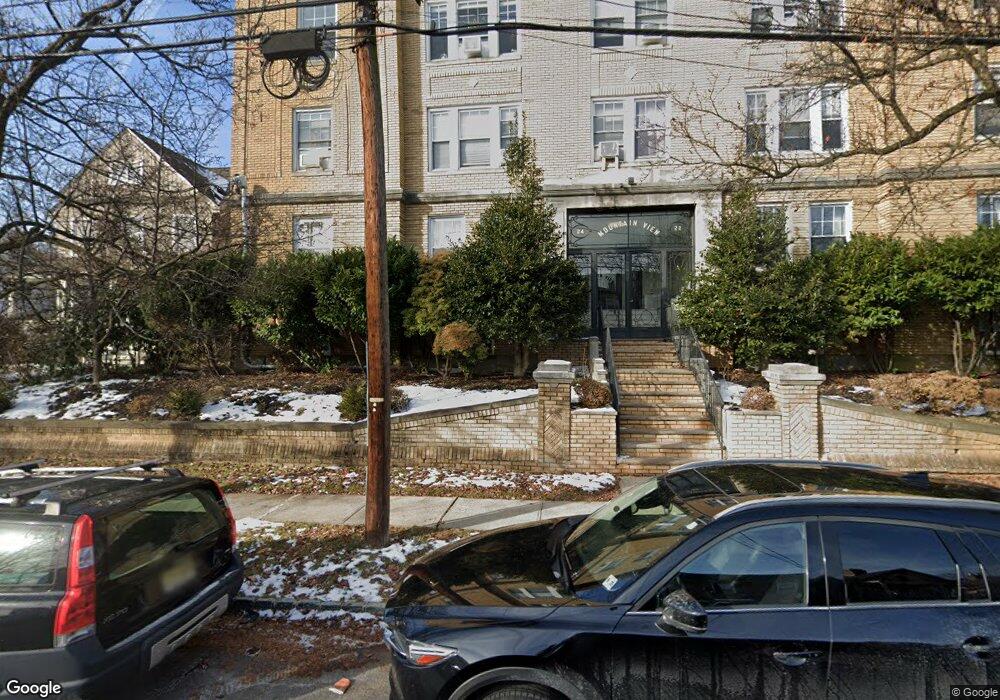 22 St Lukes Pl Apt 1 unit 1, Montclair Twp., NJ 07042 - photo 1