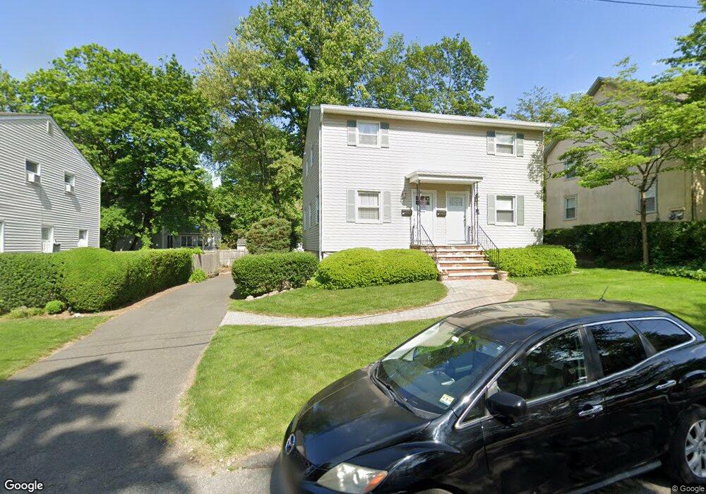 4 Hill St, Bernardsville, NJ 07924 - photo 1