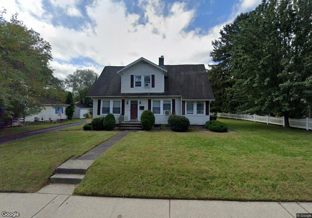 186 W Midland Ave, Paramus, NJ 07652 - photo 1
