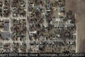 395 E Washington St, Le Center, MN 56057