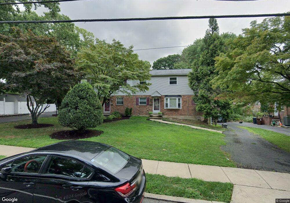 250 W Marshall Rd, Lansdowne, PA 19050 - photo 1