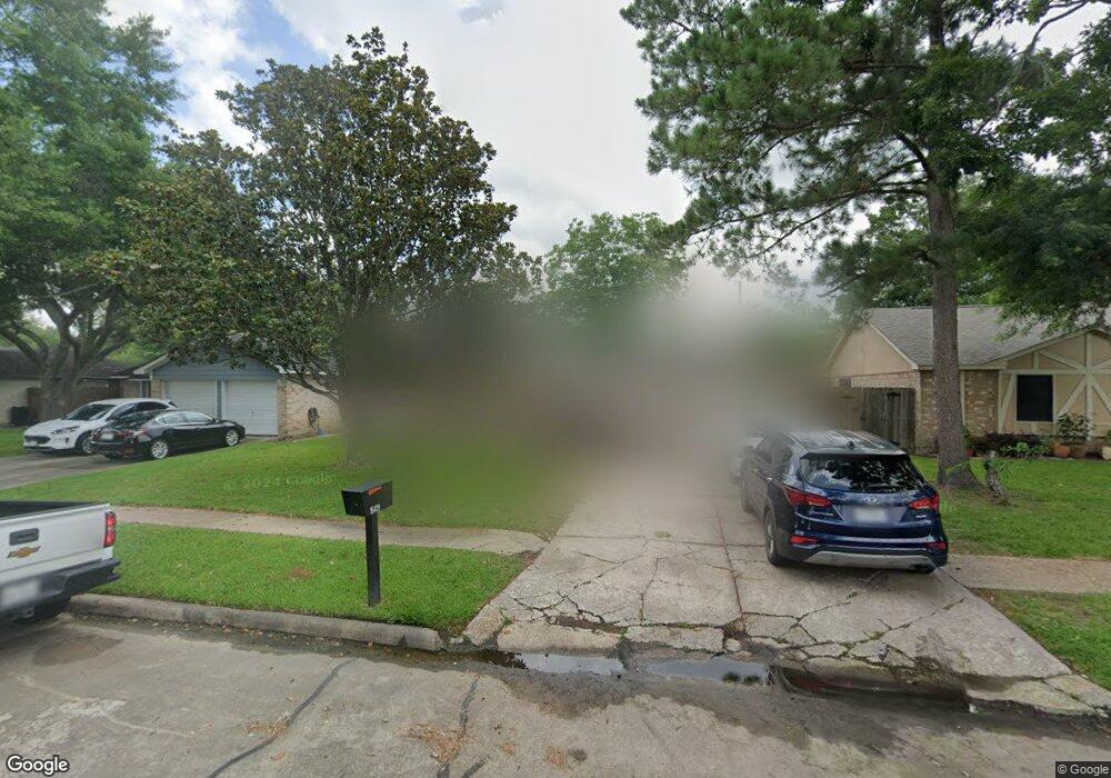 16419 Tibet Rd, Friendswood, TX 77546 - photo 1