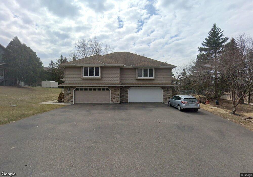 2581 Cedar Hills Dr, Hopkins, MN 55305 - photo 1