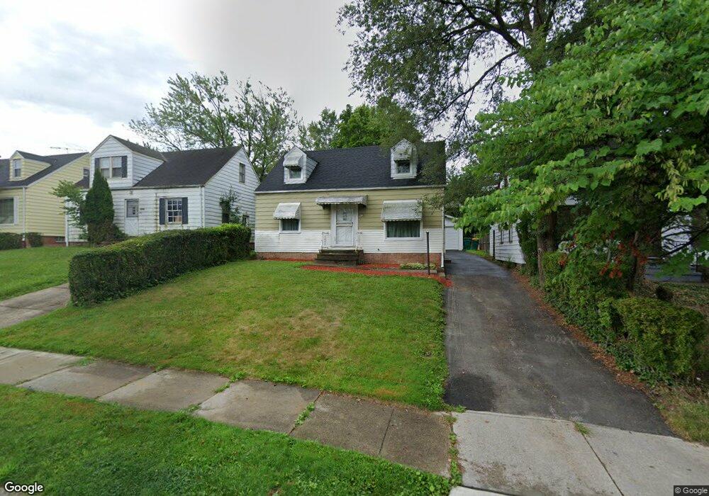 20904 Hansen 3 4vb, Maple Heights, OH - photo 1