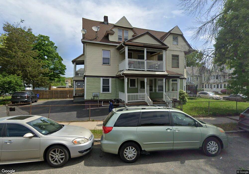 1293 Dwight St, Springfield, MA 01107 - photo 1