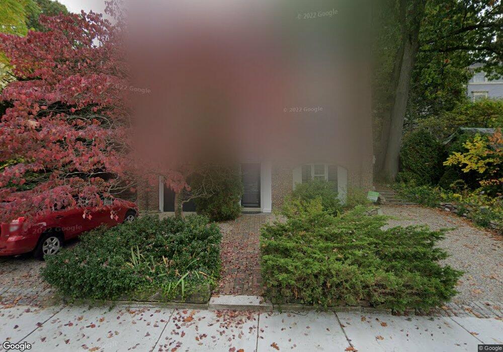 29 Hawthorn Rd, Brookline, MA 02445 - photo 1