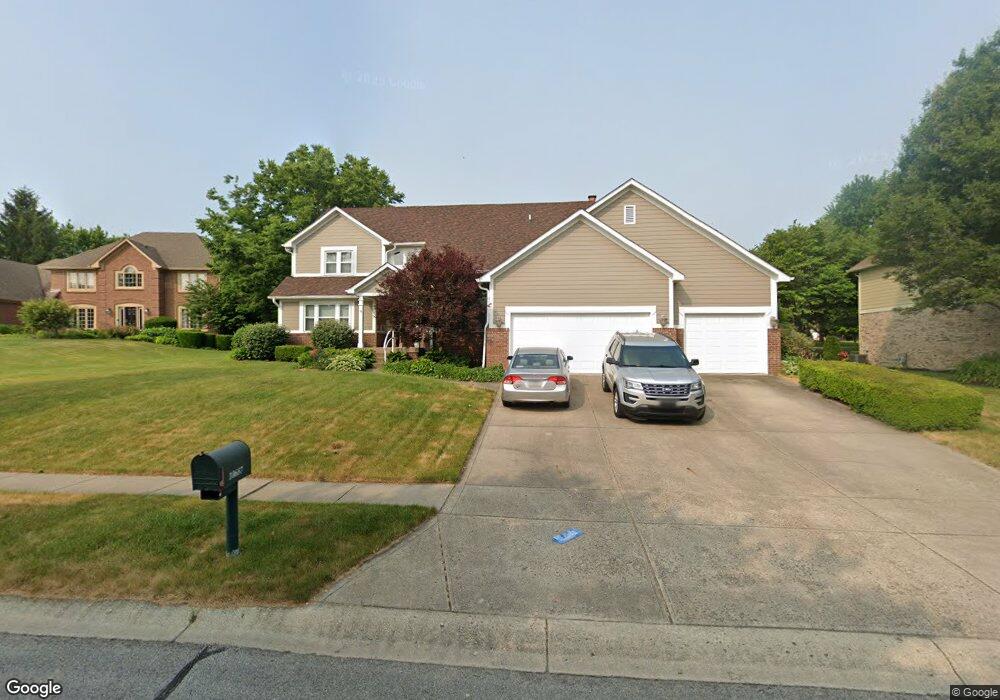 10687 Evergreen Point, Fishers, IN 46037 - photo 1