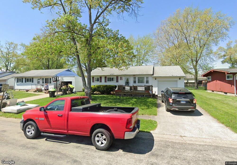 157 Portland Place, Lincoln, IL 62656 - photo 1