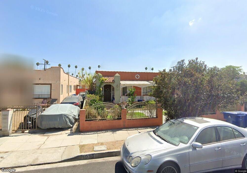 1936 S Palm Grove Ave, Los Angeles, CA 90016 - photo 1