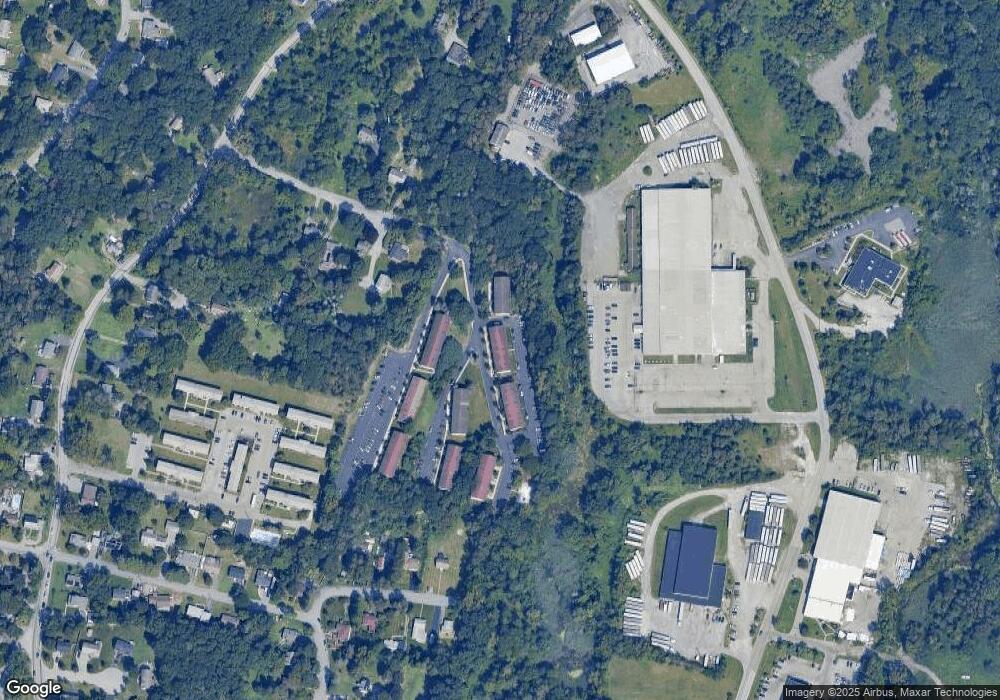 26 Cooper Rd unit 605, Poughkeepsie, NY 12603 - photo 1