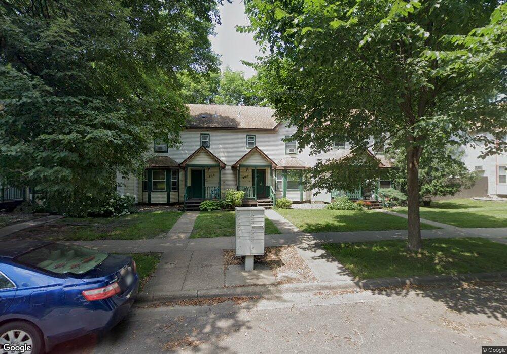 903 Marion St, Saint Paul, MN 55117 - photo 1