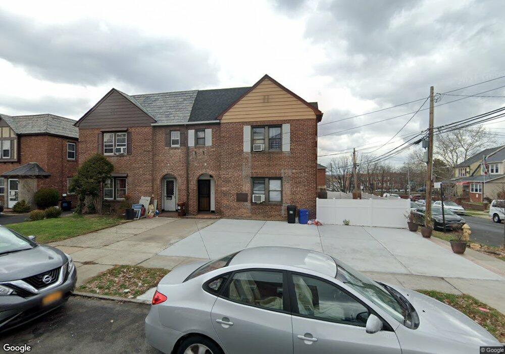 15443 64th Ave unit 1 Fl, Flushing, NY 11367 - photo 1