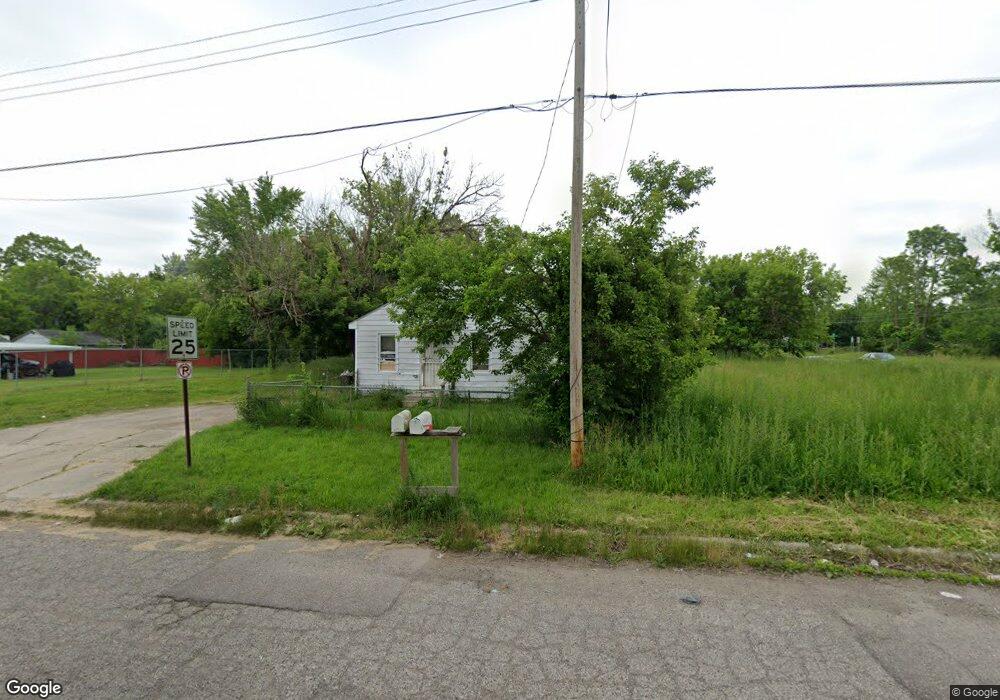 1332 W Juliah Ave, Flint, MI 48505 - photo 1