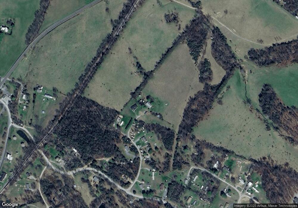 208 Esthers Lookout, Shenandoah, VA 22849 - photo 1