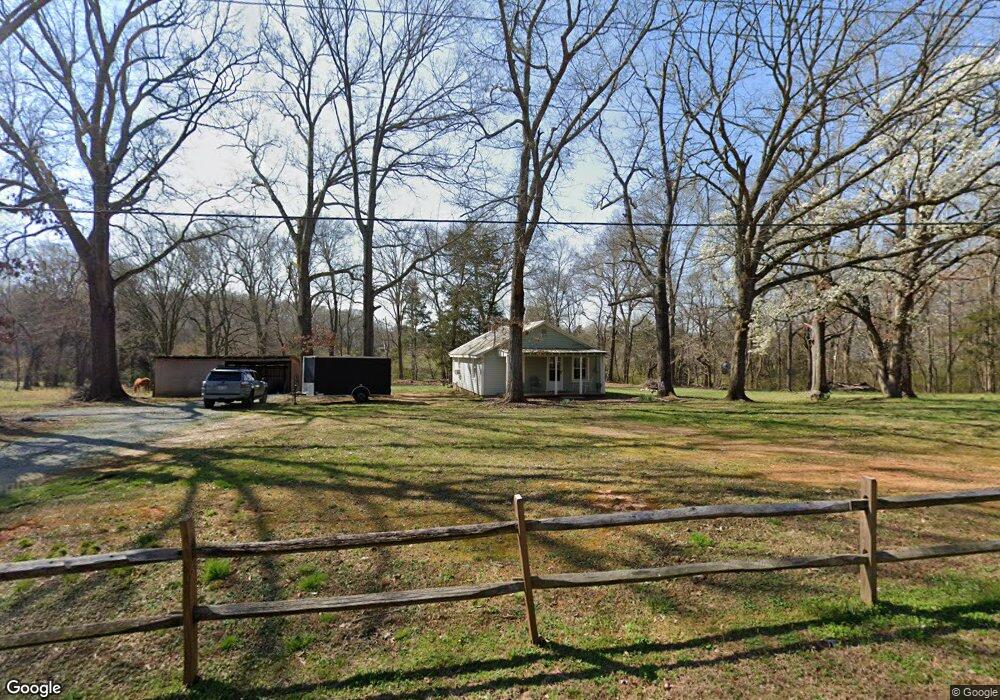 1427 Stage Coach Rd, Siler City, NC 27344 - photo 1