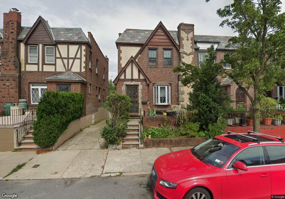 4221 172nd St, Flushing, NY 11358 - photo 1