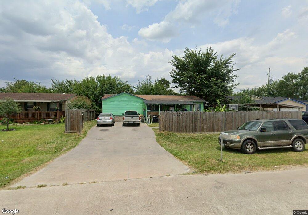 10810 Cordoba Dr, Houston, TX 77088 - photo 1