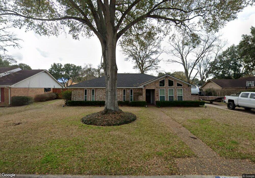 1208 Lindsey Dr, Rosenberg, TX 77471 - photo 1