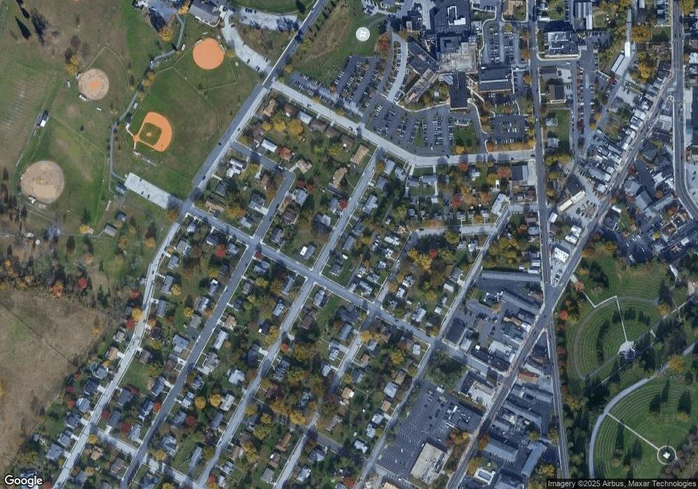 636 Fairview Ave unit 12, Gettysburg, PA 17325 - photo 1