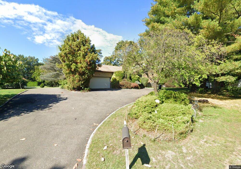 6 Campo Cir, Old Westbury, NY 11568 - photo 1