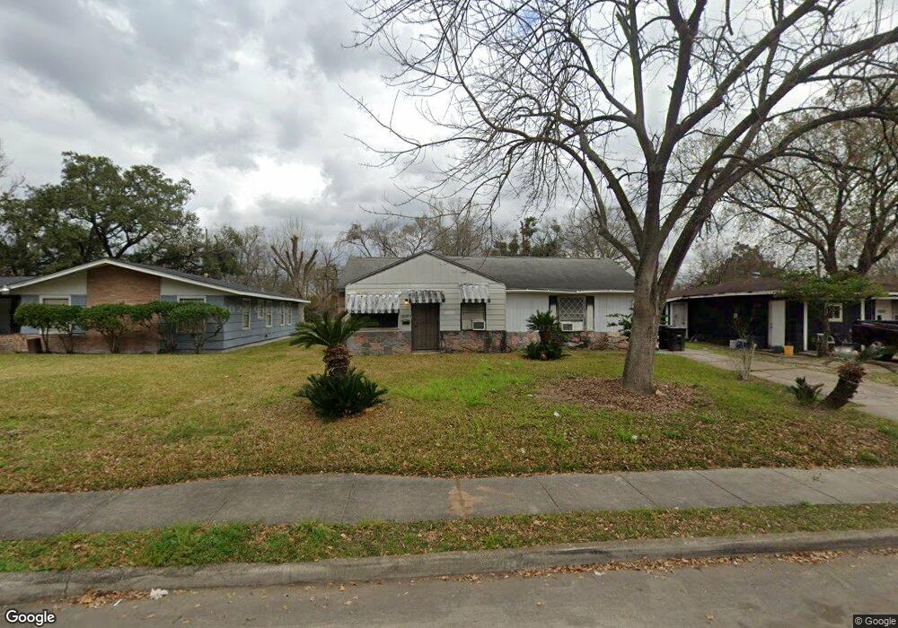 5247 Perry St, Houston, TX 77021 - photo 1
