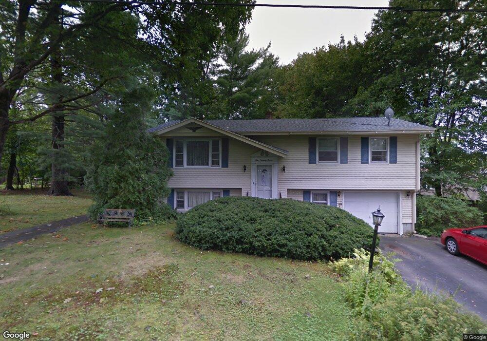1 Kennedy Dr, Hooksett, NH 03106 - photo 1