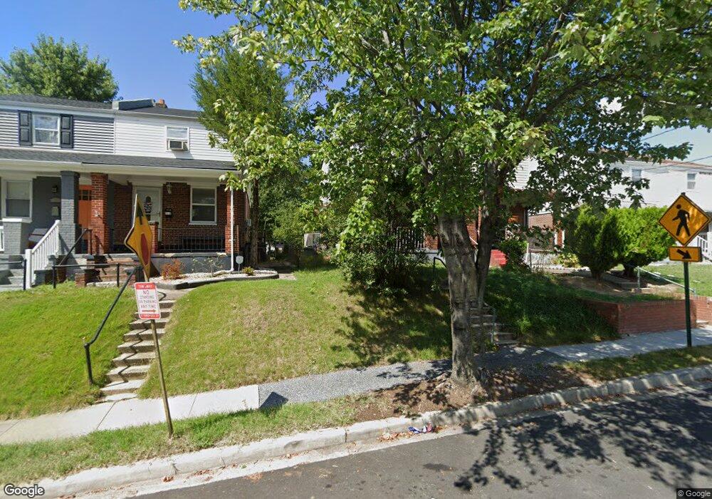 910 Division Ave NE, Washington, DC 20019 - photo 1