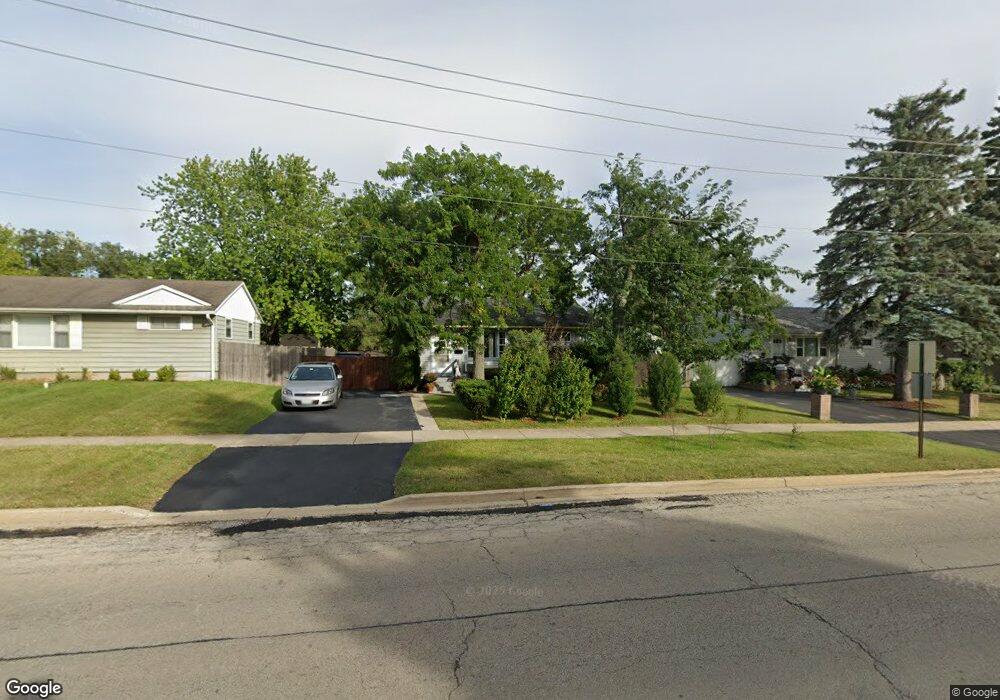 1945 N Mcaree Rd, Waukegan, IL 60087 - photo 1