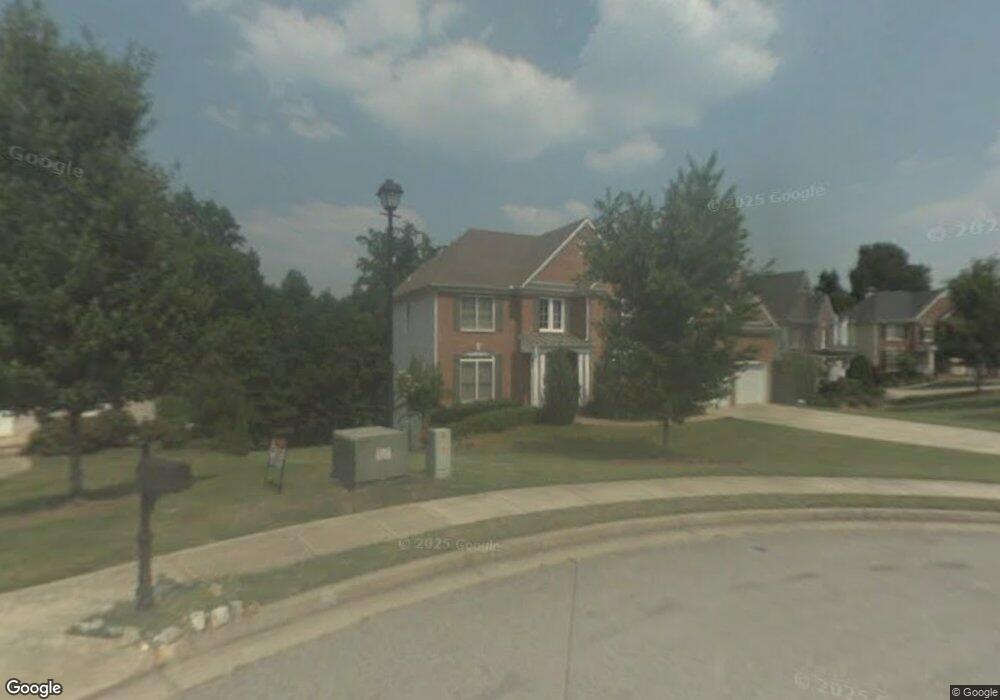 495 Hillcrest View Dr, Suwanee, GA 30024 - photo 1