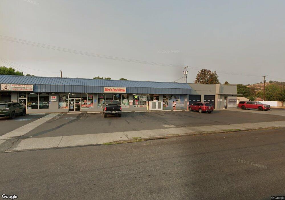 516 W 9th St, the Dalles, OR 97058 - photo 1