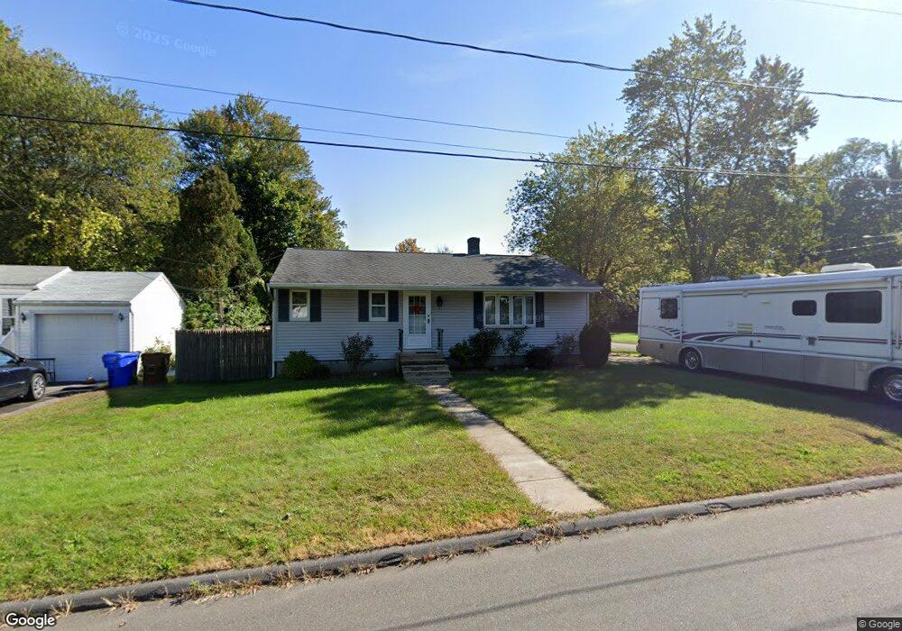 5 Meadow St, Enfield, CT 06082 - photo 1