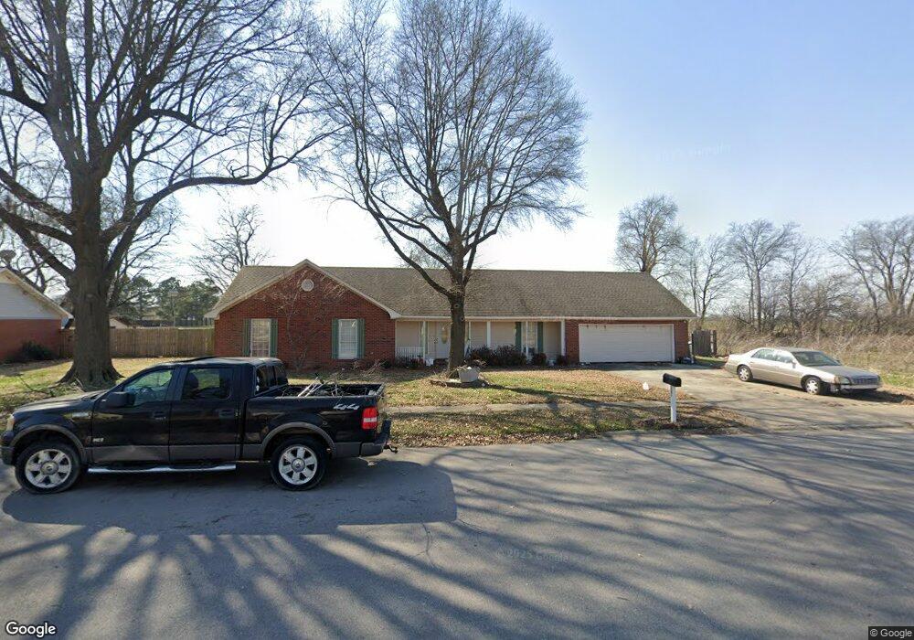 331 Saint Paul Dr, New Madrid, MO 63869 - photo 1