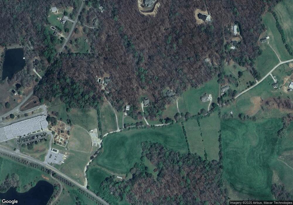 4843 T Martin Rd, Gainesville, GA 30506 - photo 1