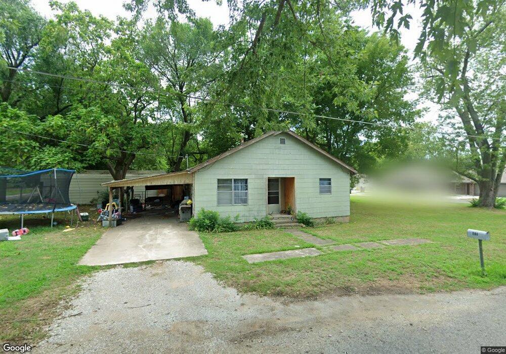 201 E Payne St, Claremore, OK 74017 - photo 1