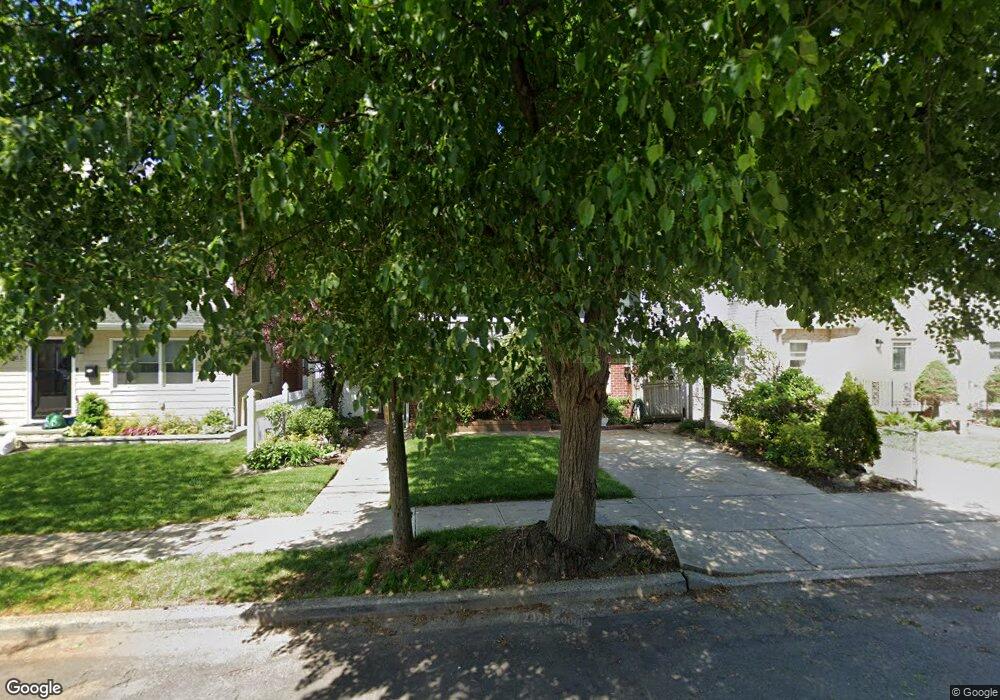 161 Daffodil Ave, Franklin Square, NY 11010 - photo 1