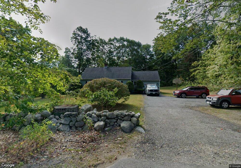851 Fisher Rd, Fitchburg, MA 01420 - photo 1