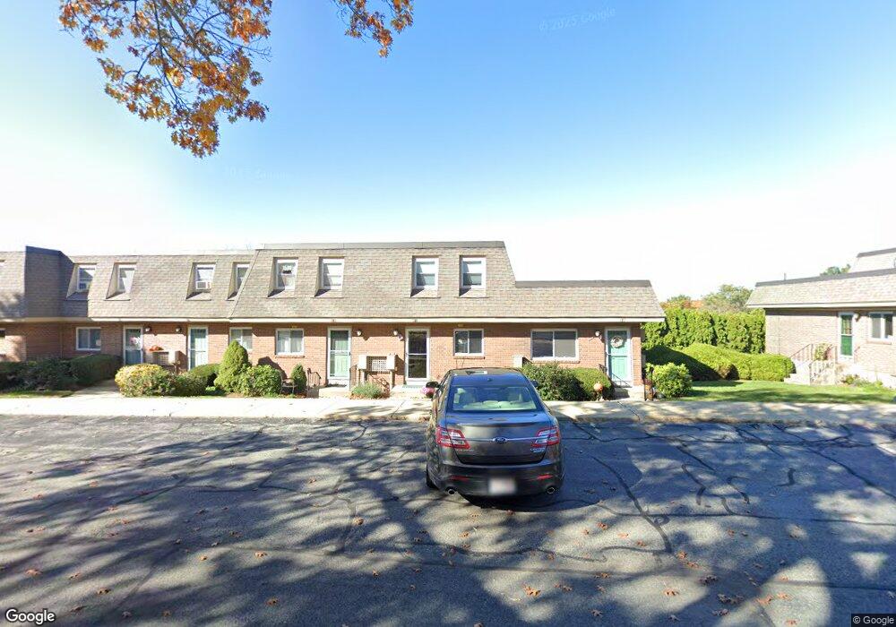 21 Walcott Valley Dr, Hopkinton, MA 01748 - photo 1