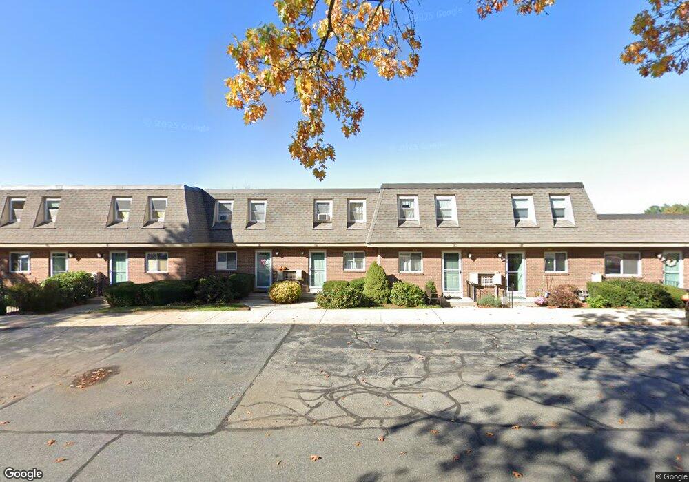 17 Walcott Valley Dr, Hopkinton, MA 01748 - photo 1