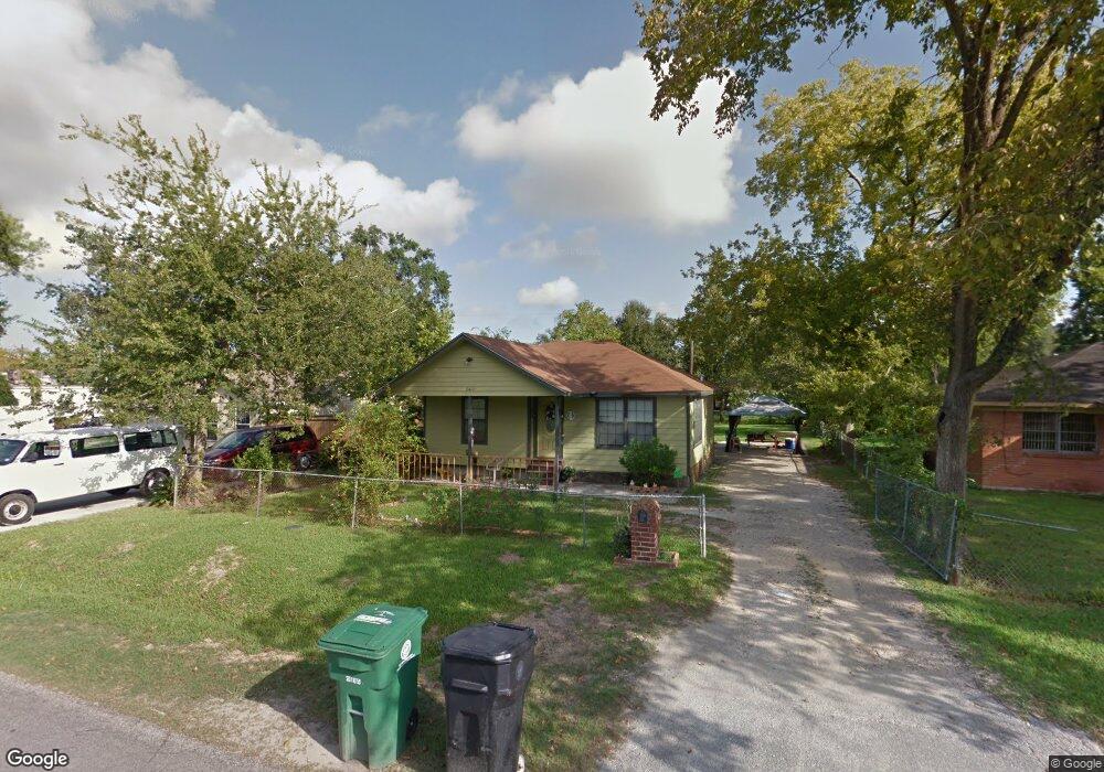 13417 Vicksburg St, Houston, TX 77015 - photo 1