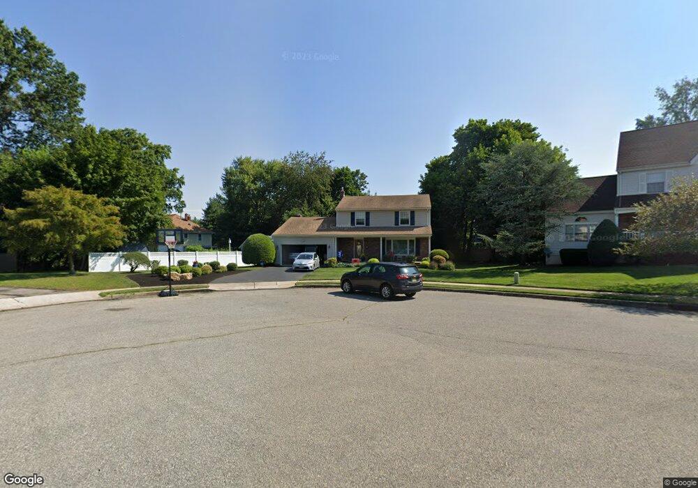 6 Torlish Gate, Raritan, NJ 08869 - photo 1