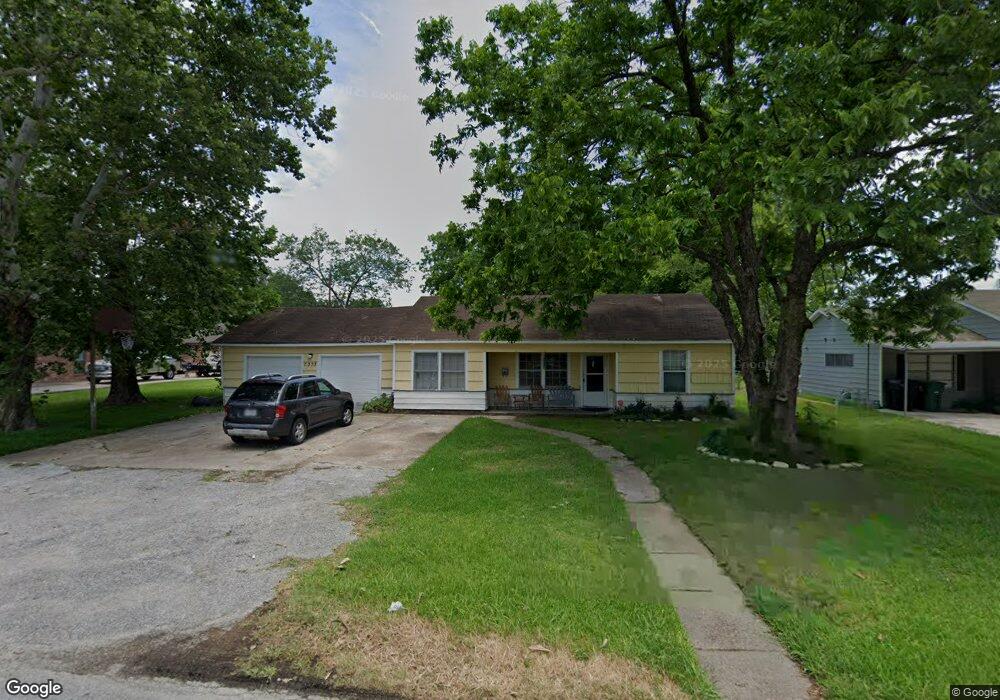 7333 Saint Louis St, Houston, TX 77028 - photo 1