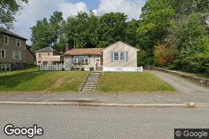 27 Harrington Way, Worcester, MA 01604