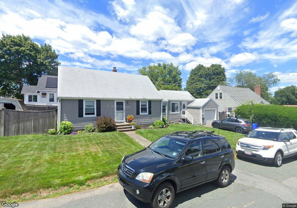 29 Matthies St, Beverly, MA 01915 - photo 1