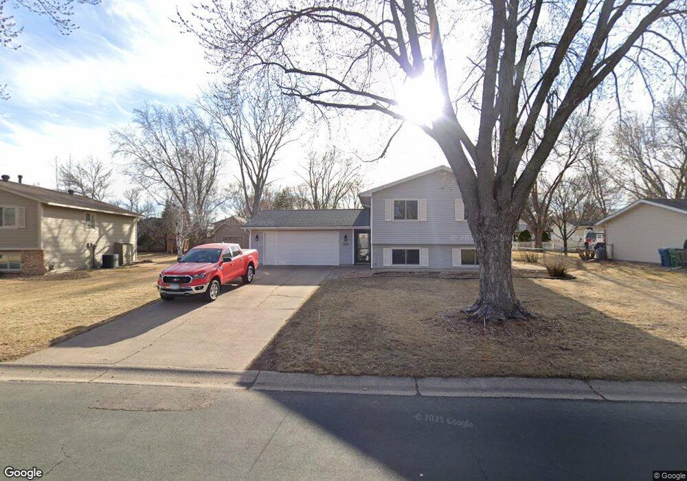 9749 Valley Forge Ln N, Maple Grove, MN 55369 - photo 1